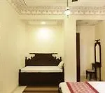 Oyo Rooms Devimarg Bani Park